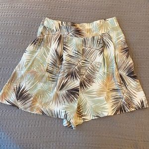 H&M palm leaf shorts